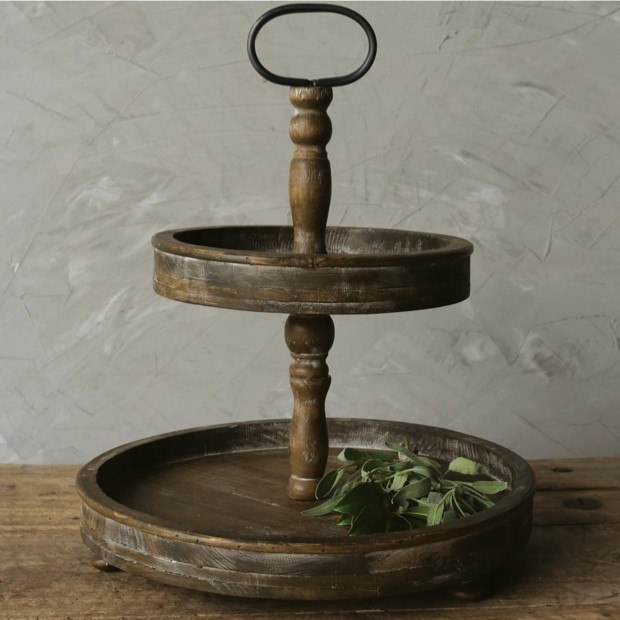 2-tier-distressed-wood-tray
