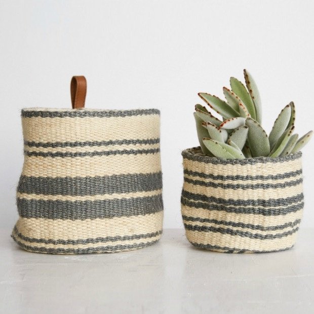 jute-wall-baskets-set-of-2_1