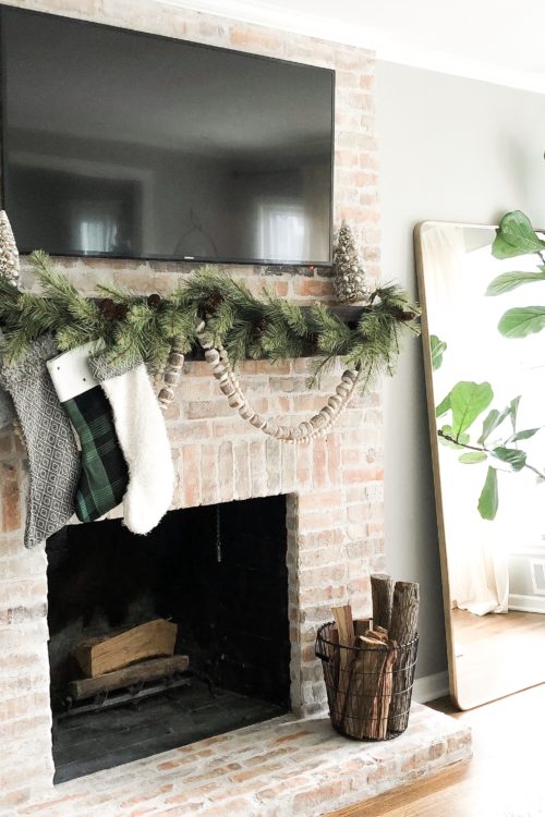 Christmas Mantle: Decorating Around a TV