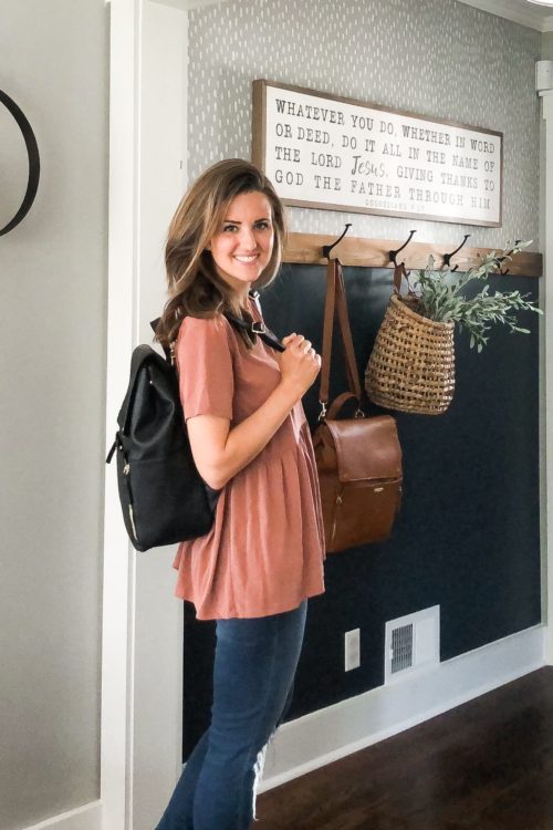 I’m Not a Regular Mom, I’m a Cool Mom – Thanks to THIS Diaper Bag!